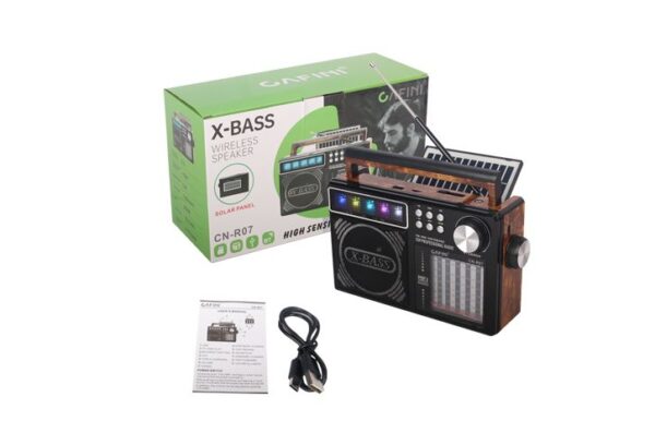 Radio portátil AM/FM CN-R07