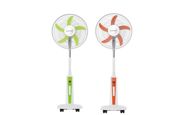 CN-F2618BT PARTE 1 Ventilador Solar 18” con Batería 7Ah y Panel 15 W CN-F2618BT